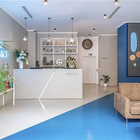 Mistral St Julians Affiliated By Melia 호텔 *